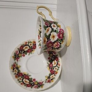 Royal Albert Fragrance Series Primula fine bone china Tea cup Saucer